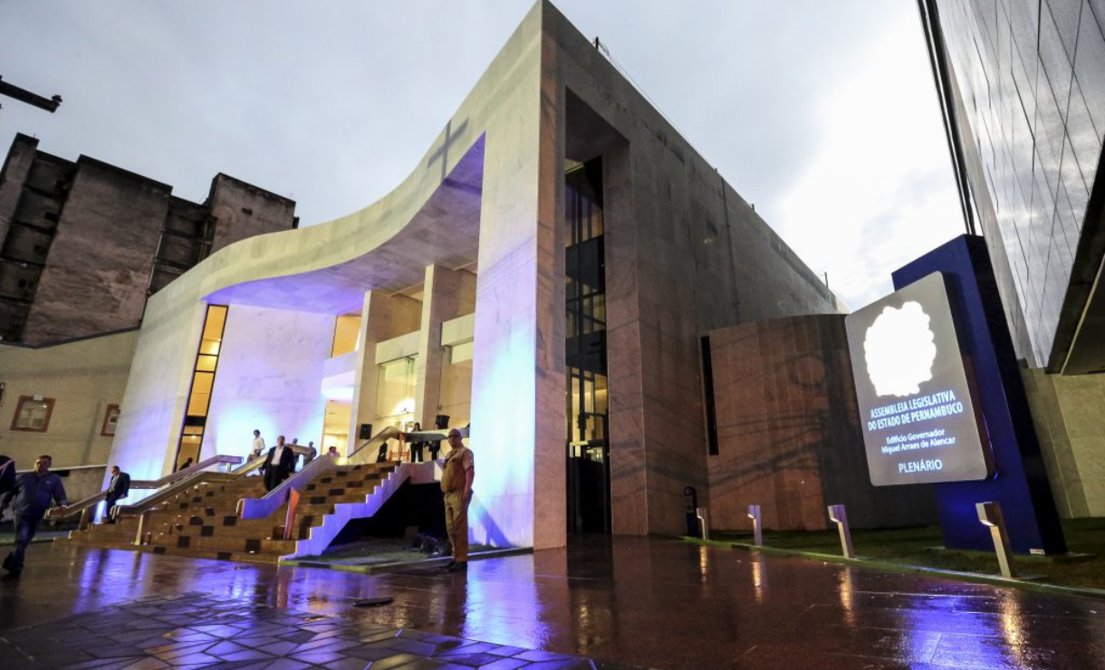 Alepe aprova cotas raciais de 30% em concursos e seleções estaduais após suspensão do Concurso Público Unificado em Pernambuco