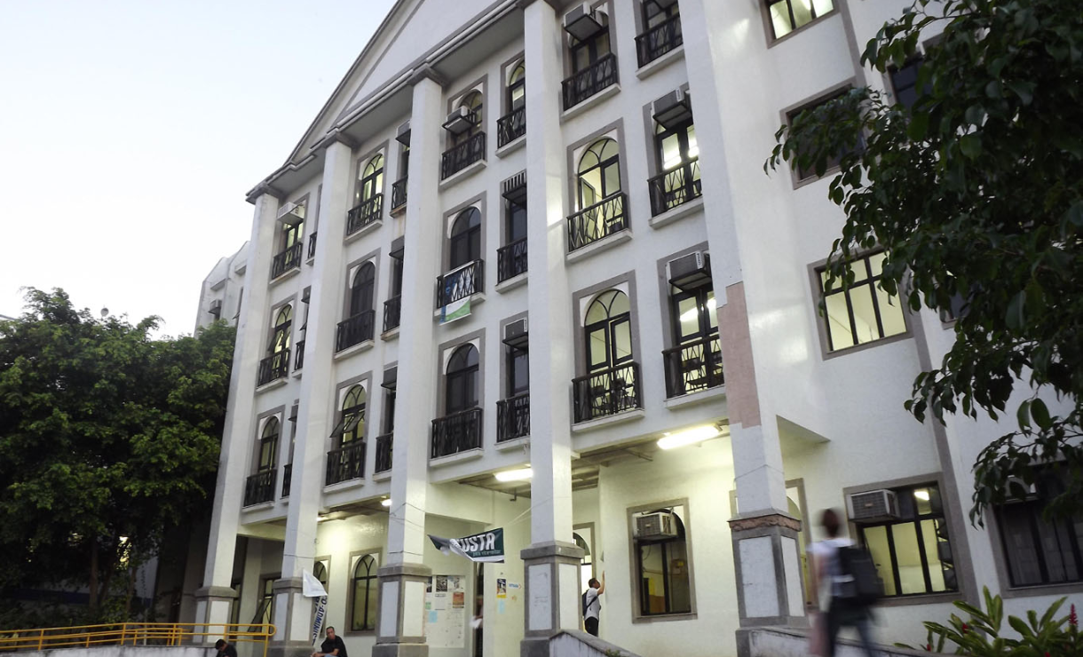 Concurso UniRio: Edital é publicado com 127 vagas para níveis médio e superior