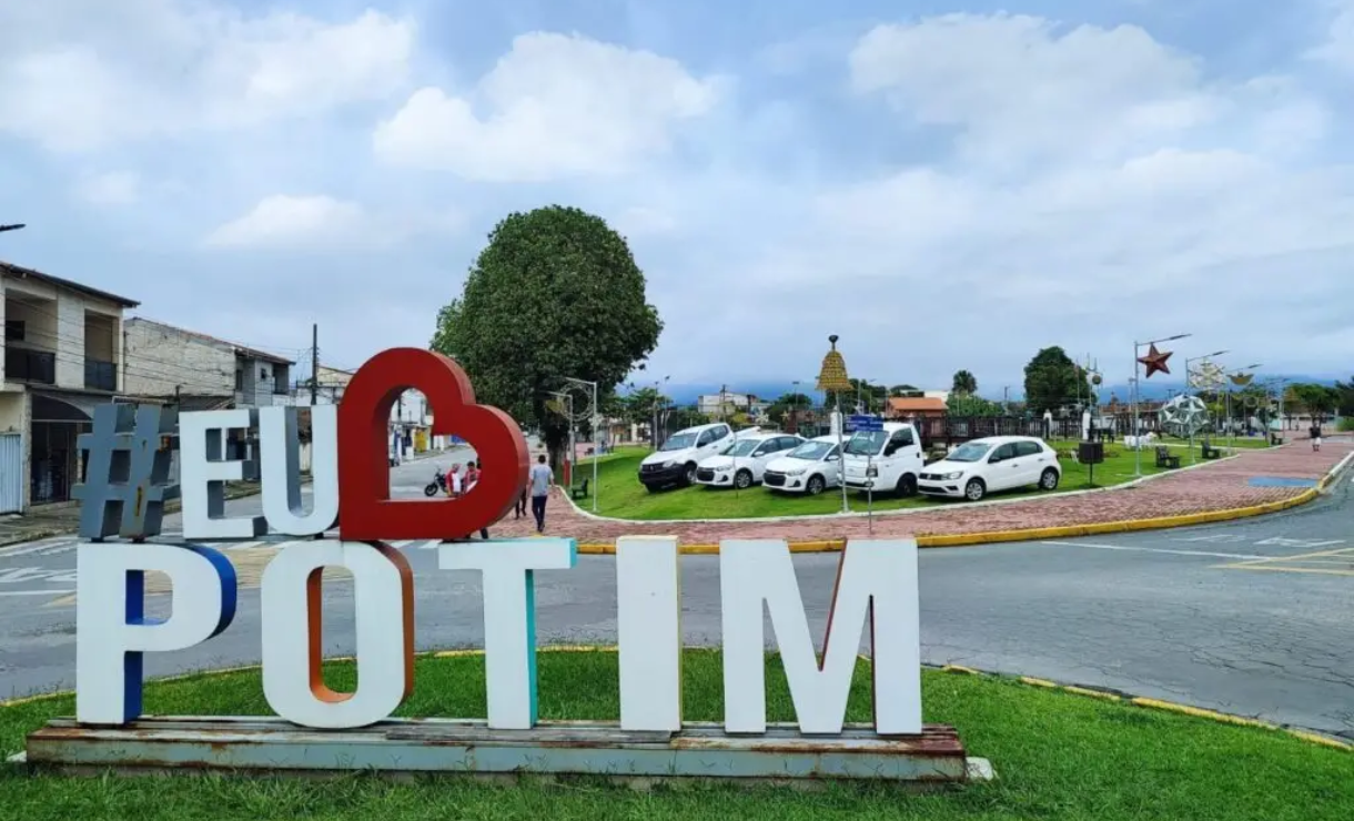 Prefeitura de Potim abre concurso público com 60 vagas e salários de até R$ 8,4 mil